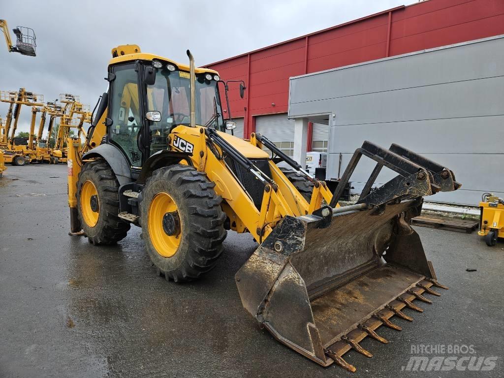 JCB 4 CX Товарач със заден ексватор
