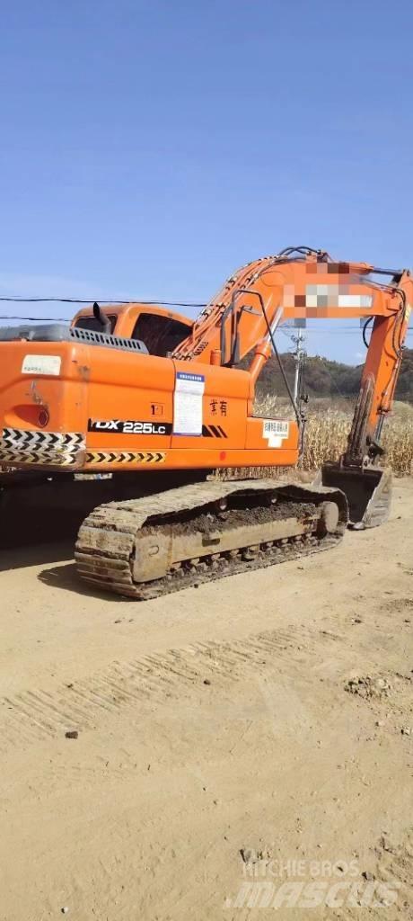 Doosan DX 225LC Верижен екскаватор