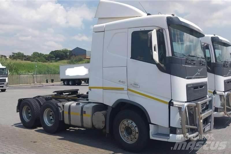 Volvo FH440 Други