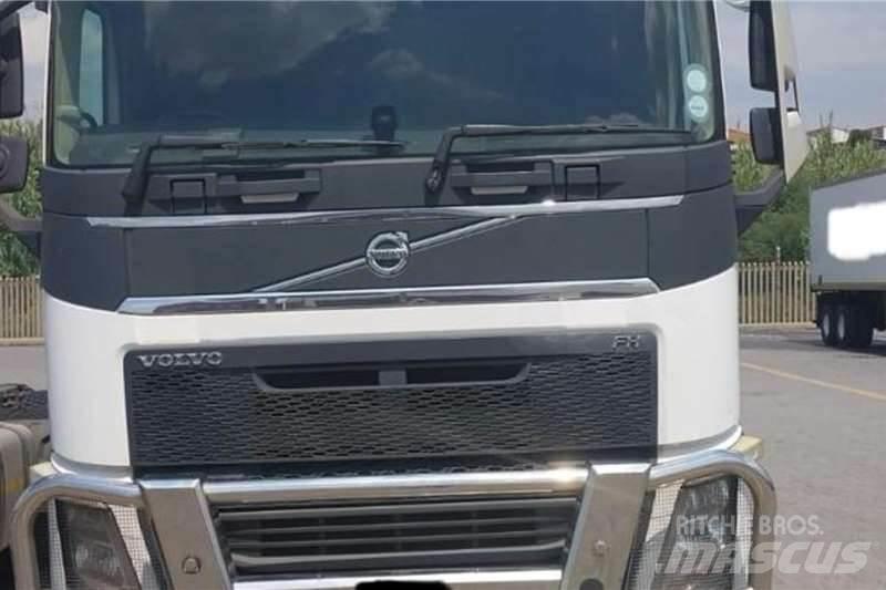 Volvo FH440 Други