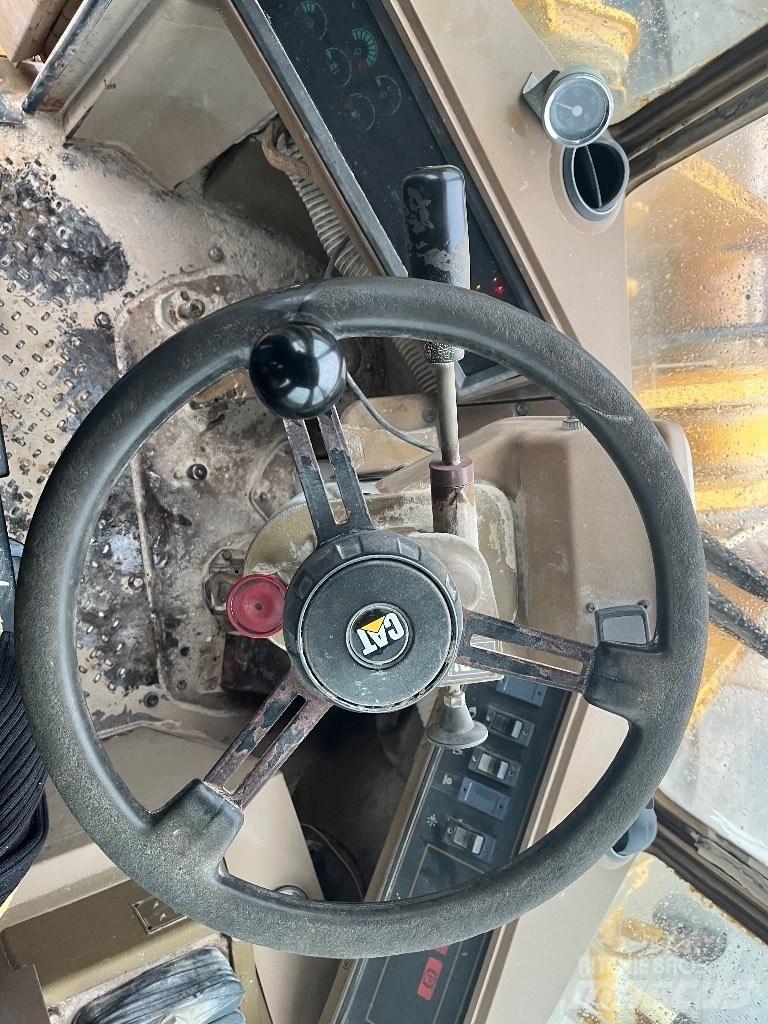 CAT 950 F Колесни товарачи