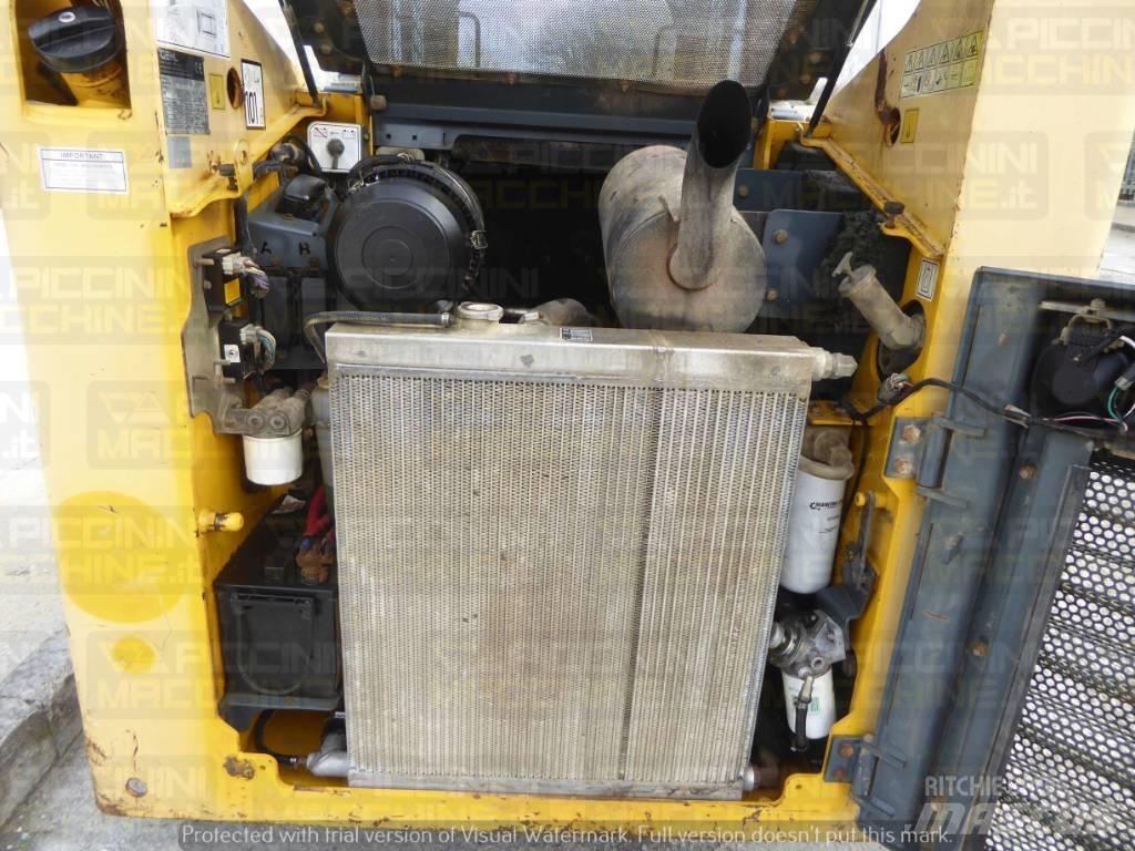 Gehl R190 HF Мини товарачи
