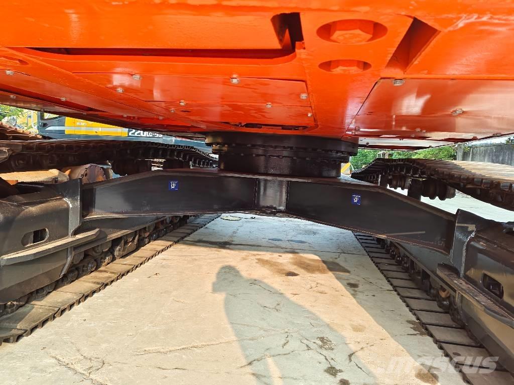 Doosan DX 300 LC Верижен екскаватор