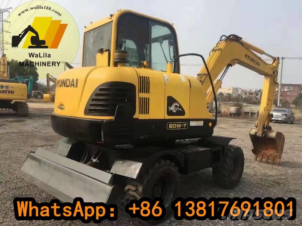 Hyundai 60 W Колесни екскаватори
