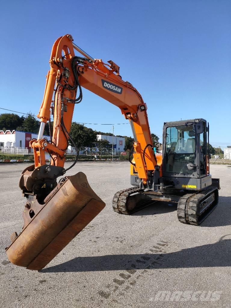Doosan DX85R-3 Мини екскаватори < 7 т