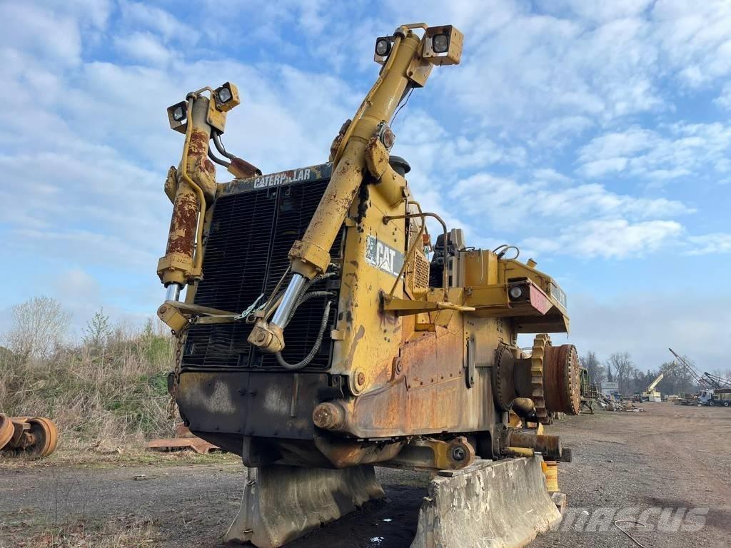 CAT D 11 R Верижни булдозери
