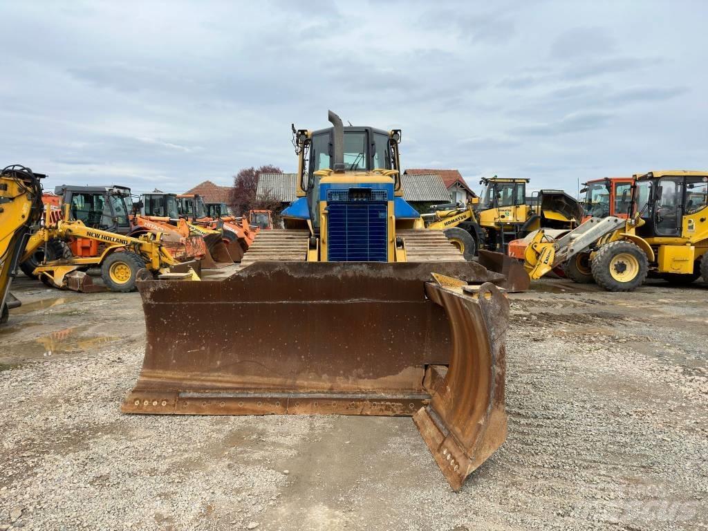 CAT D 6 N LGP Верижни булдозери

