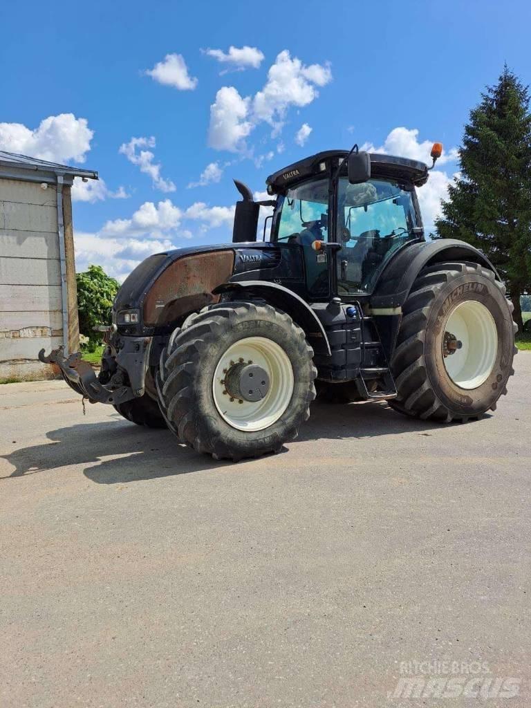 Valtra S 353 Трактори