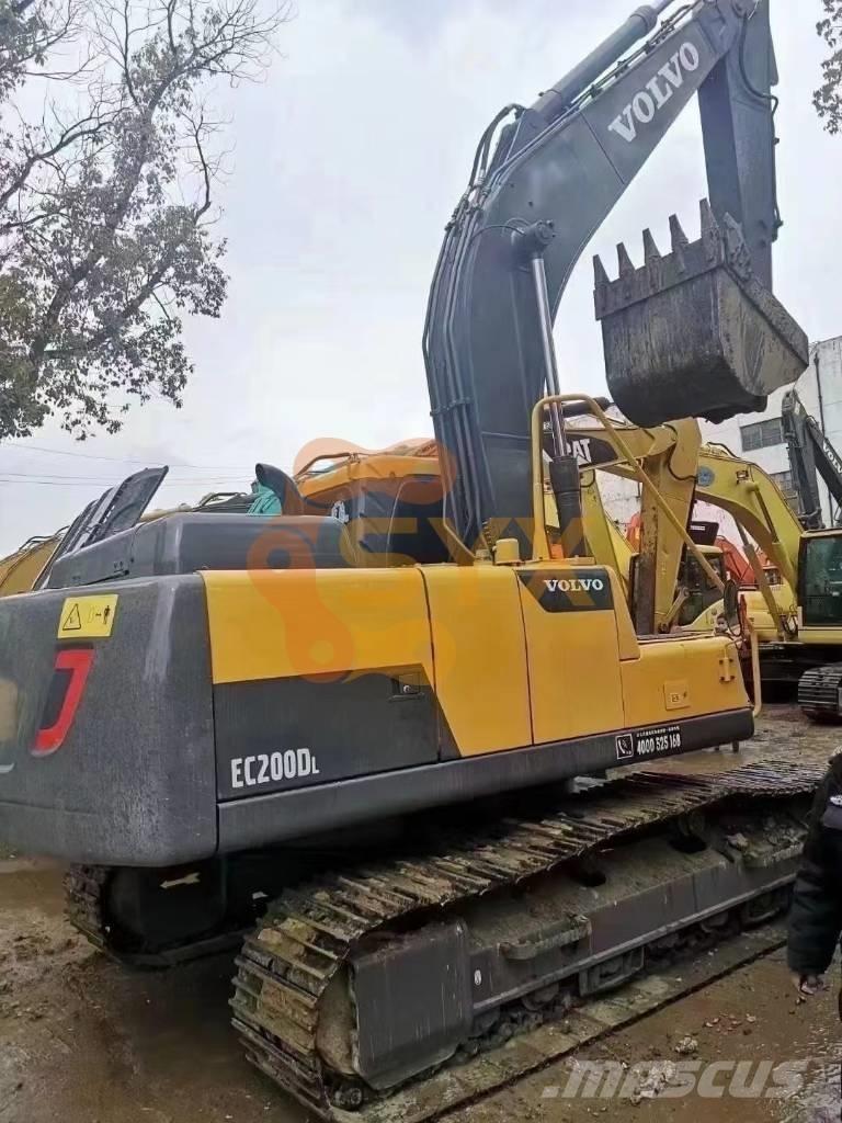 Volvo EC 200 Верижен екскаватор