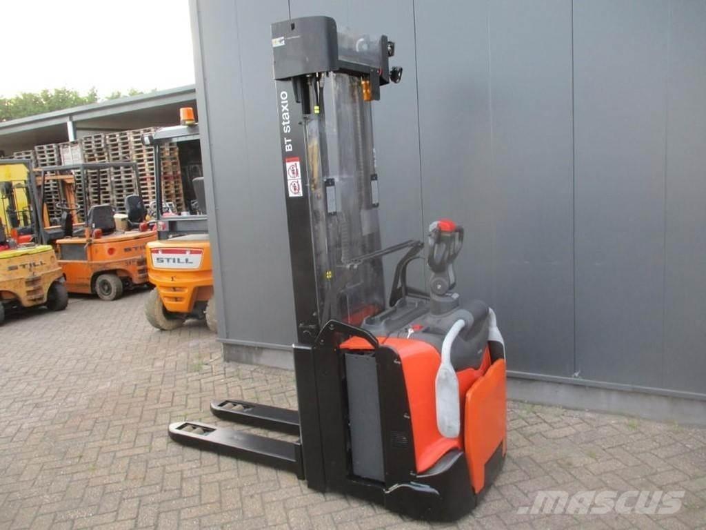 BT SPE 140L Колички високоповдигачи с теглич