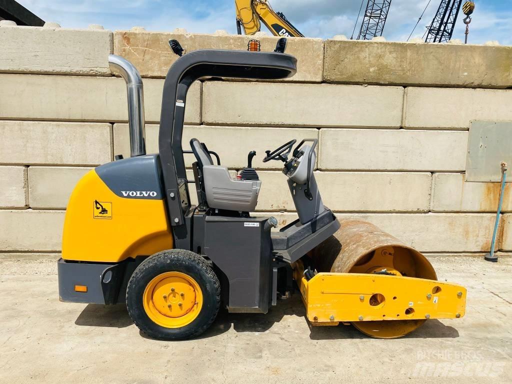 Volvo sd25 Еднобарабанни ролки

