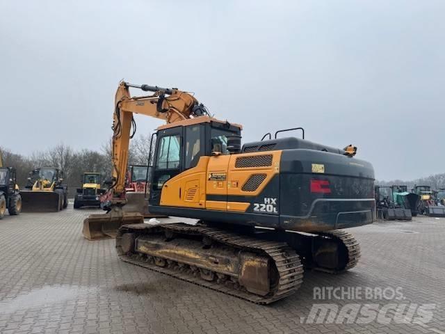 Hyundai HX 220 L Верижен екскаватор