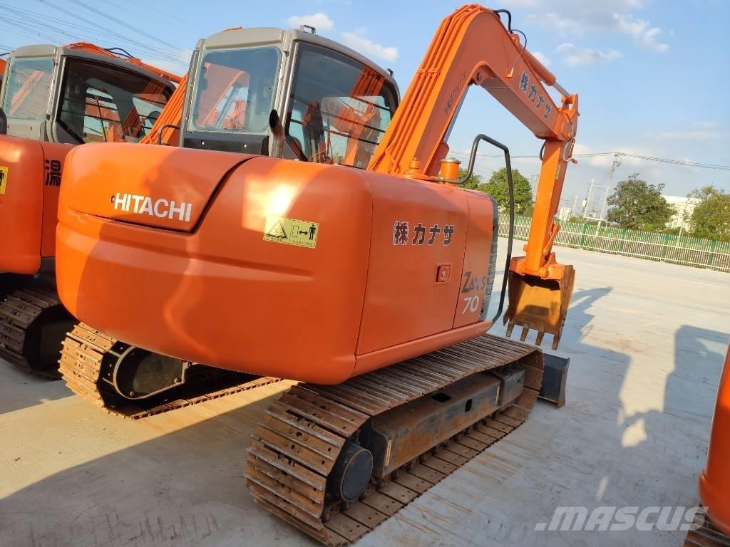 Hitachi ZX 70 LC Средни екскаватори 7т - 12т