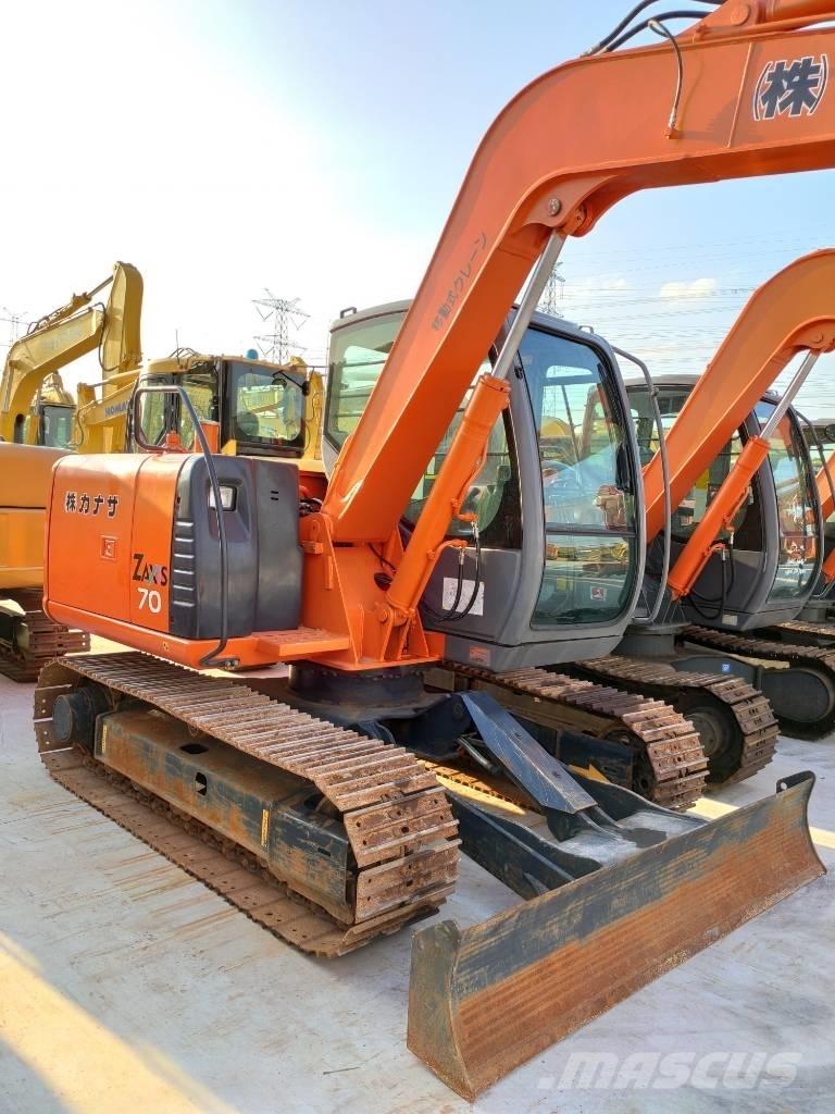 Hitachi ZX 70 LC Средни екскаватори 7т - 12т