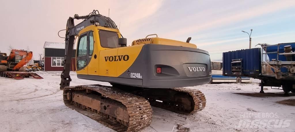 Volvo EC 240 C L Верижен екскаватор