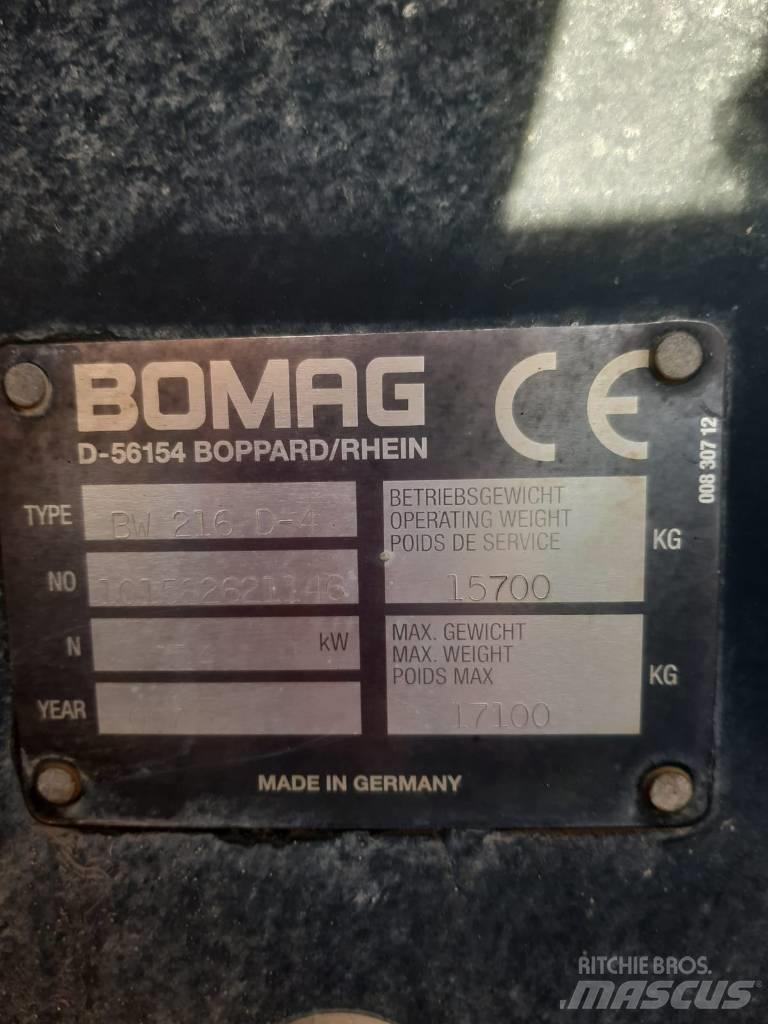 Bomag BW 216 D-4 Уплътнители за почва
