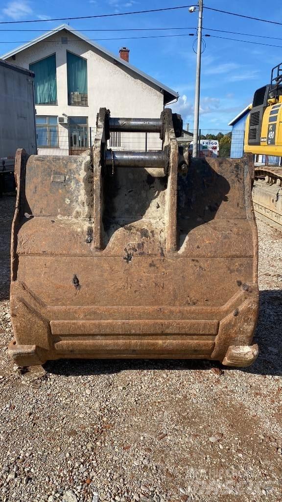 Komatsu 490 LCD-11 Верижен екскаватор