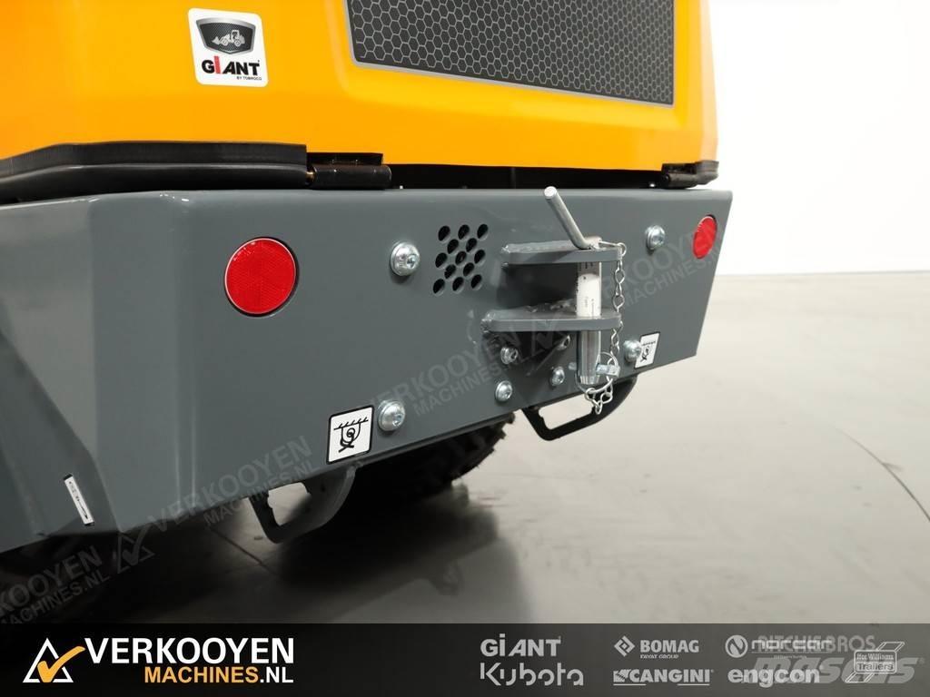 GiANT G2200E Колесни товарачи