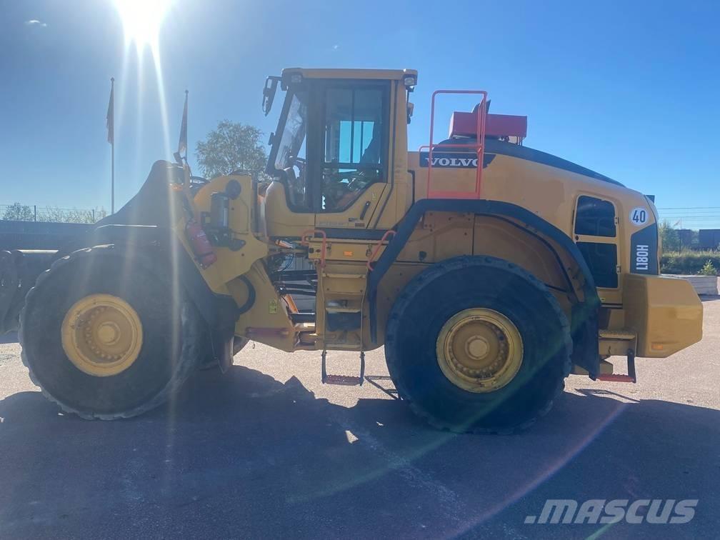 Volvo L 180 H Колесни товарачи