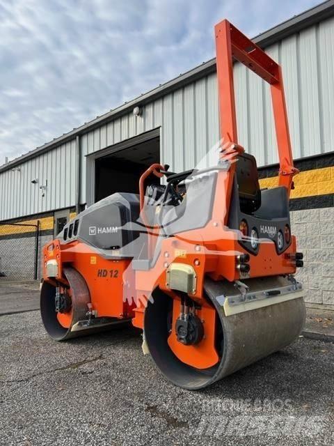 Hamm HD12VV Еднобарабанни ролки
