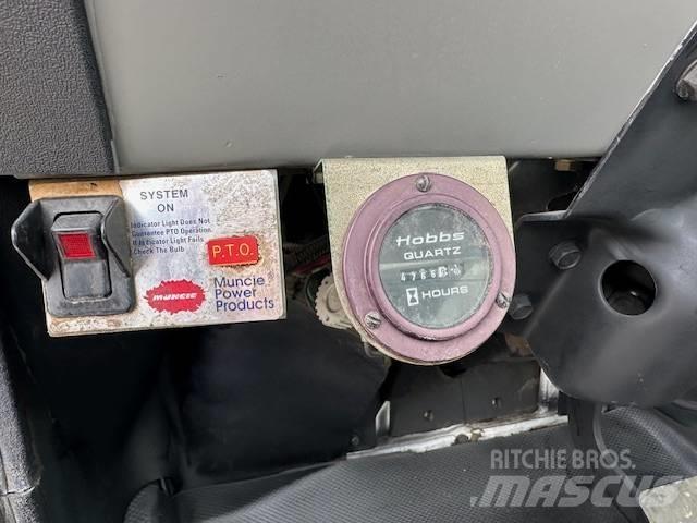 Freightliner FL 80 Самосвал