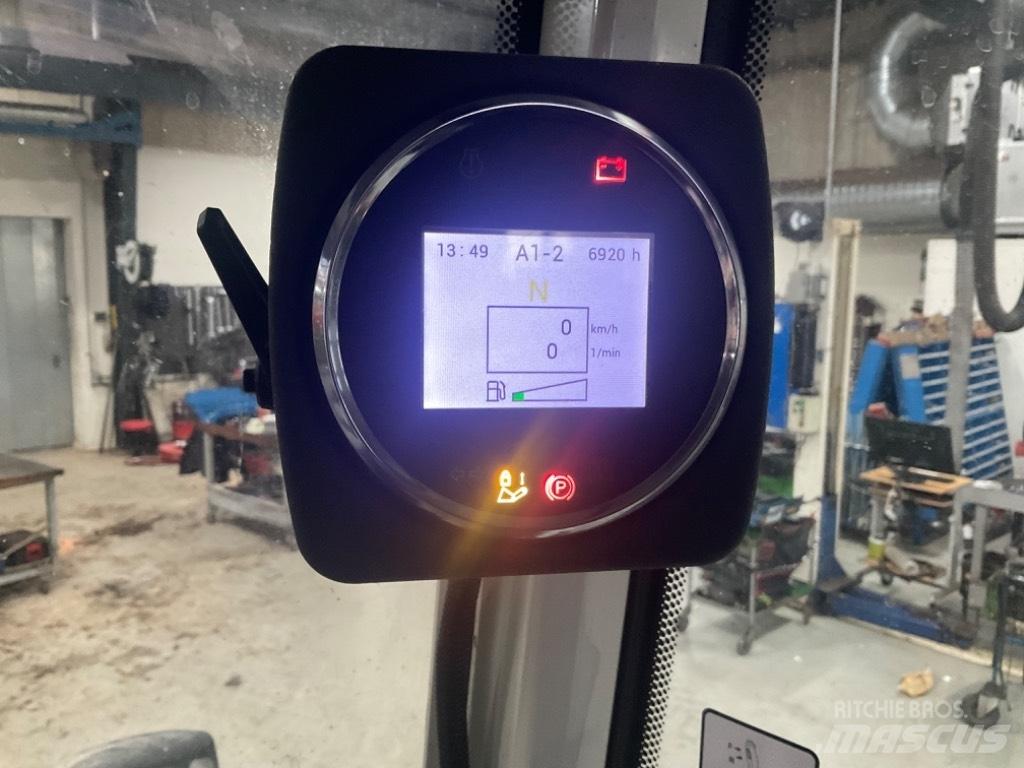 CLAAS Torion 644 Други товарещи и копаещи и аксесоари