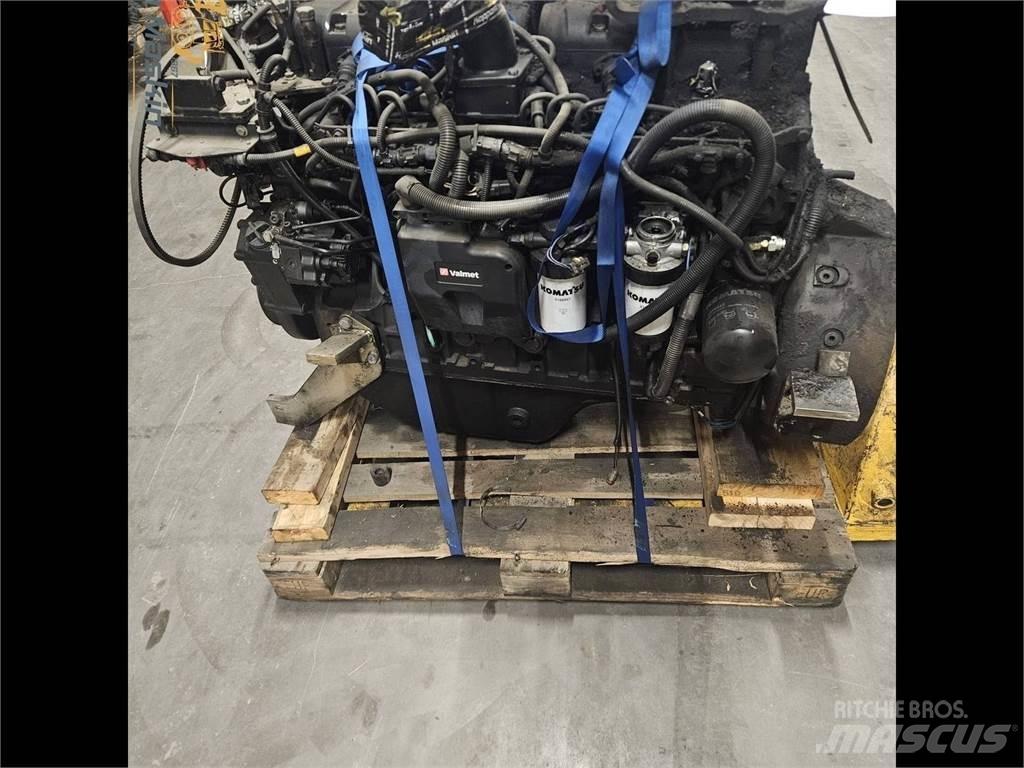 Komatsu Sisu Двигатели