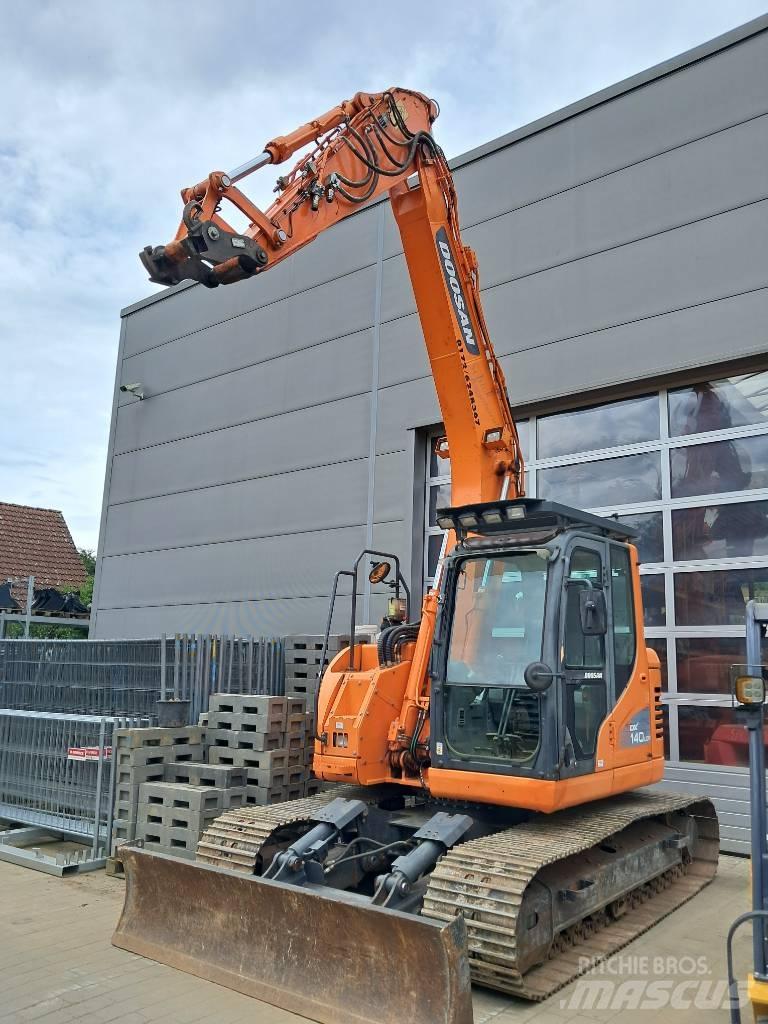 Doosan DX 140 LCR-3 Верижен екскаватор