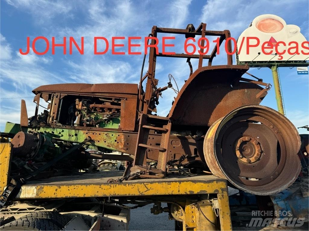 John Deere 6910 Трактори