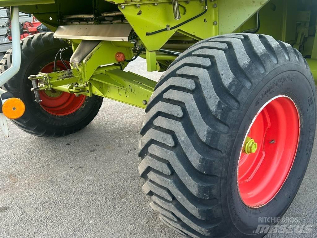 CLAAS Mega 202 Комбайни