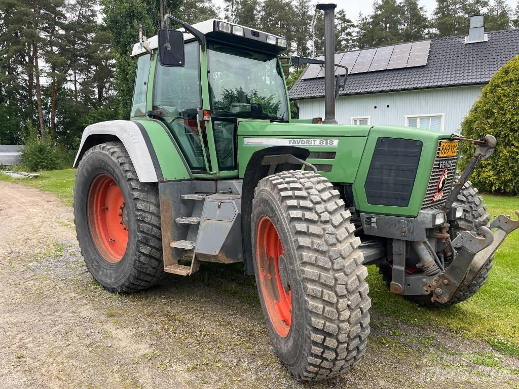Fendt 818-4 Трактори