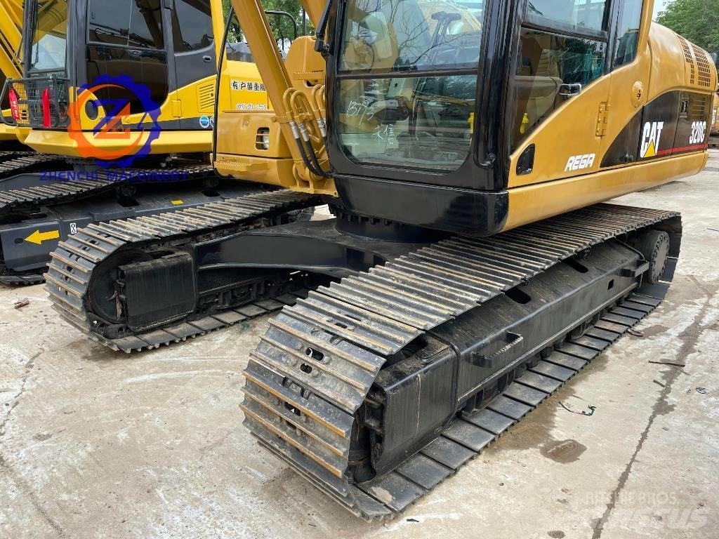 CAT 320 C Верижен екскаватор