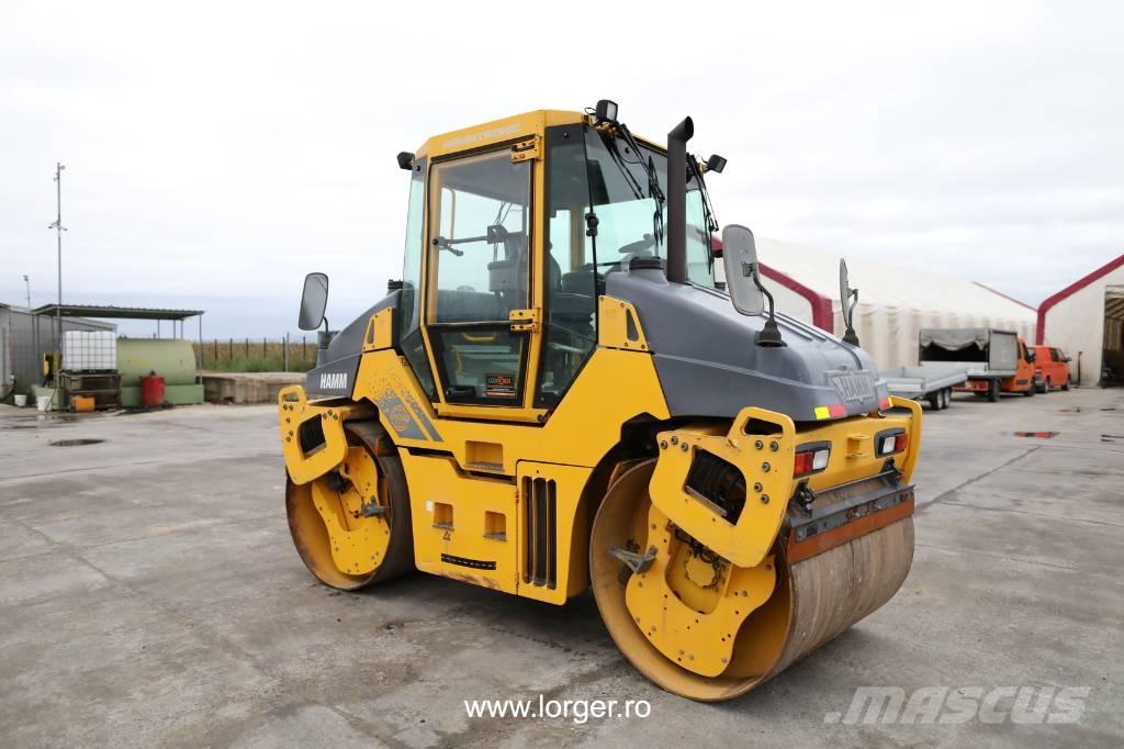 Hamm DV 70 VV Двойни барабанни ролки
