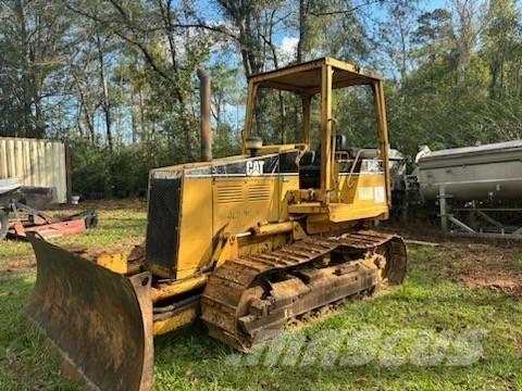 CAT D 4 C Верижни булдозери
