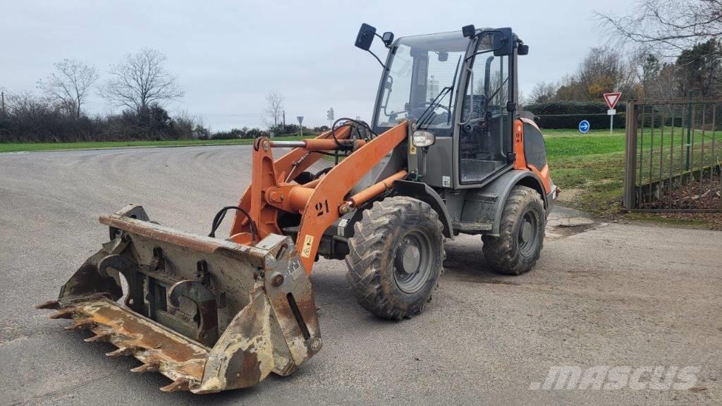 Atlas AR 60 Колесни товарачи