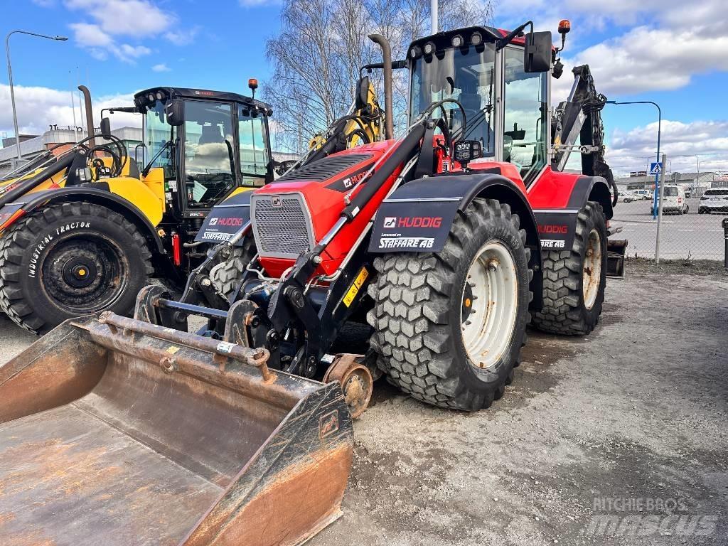 Huddig 1260 C Товарач със заден ексватор