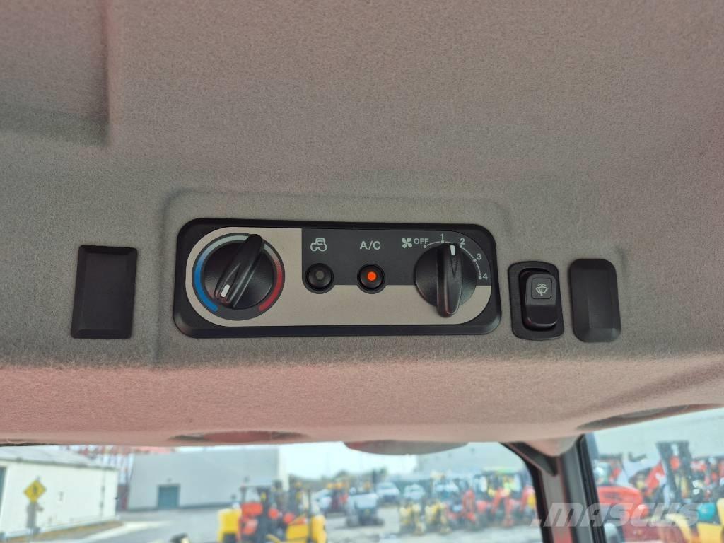 Kubota L 4760 D Трактори