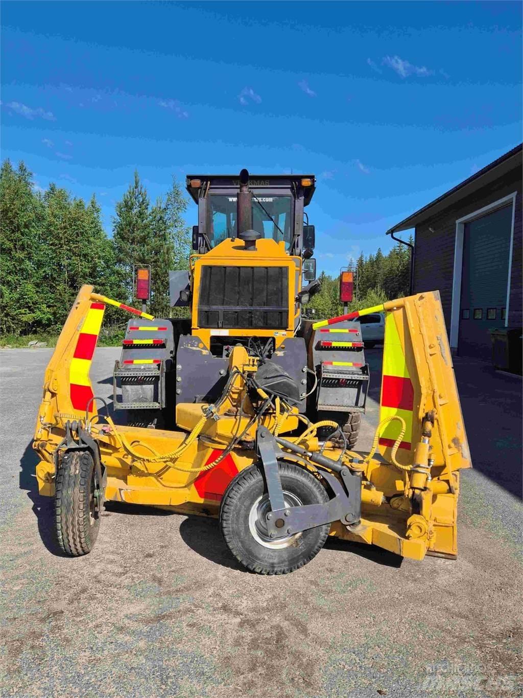 Veekmas RG 286 6WD Грейдери