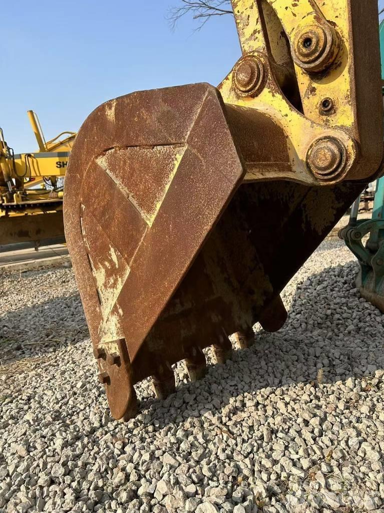 Komatsu PC70 Верижен екскаватор