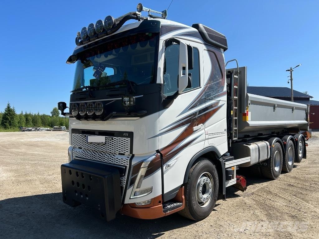 Volvo FH 540 8x4 Камиони с кран с кука