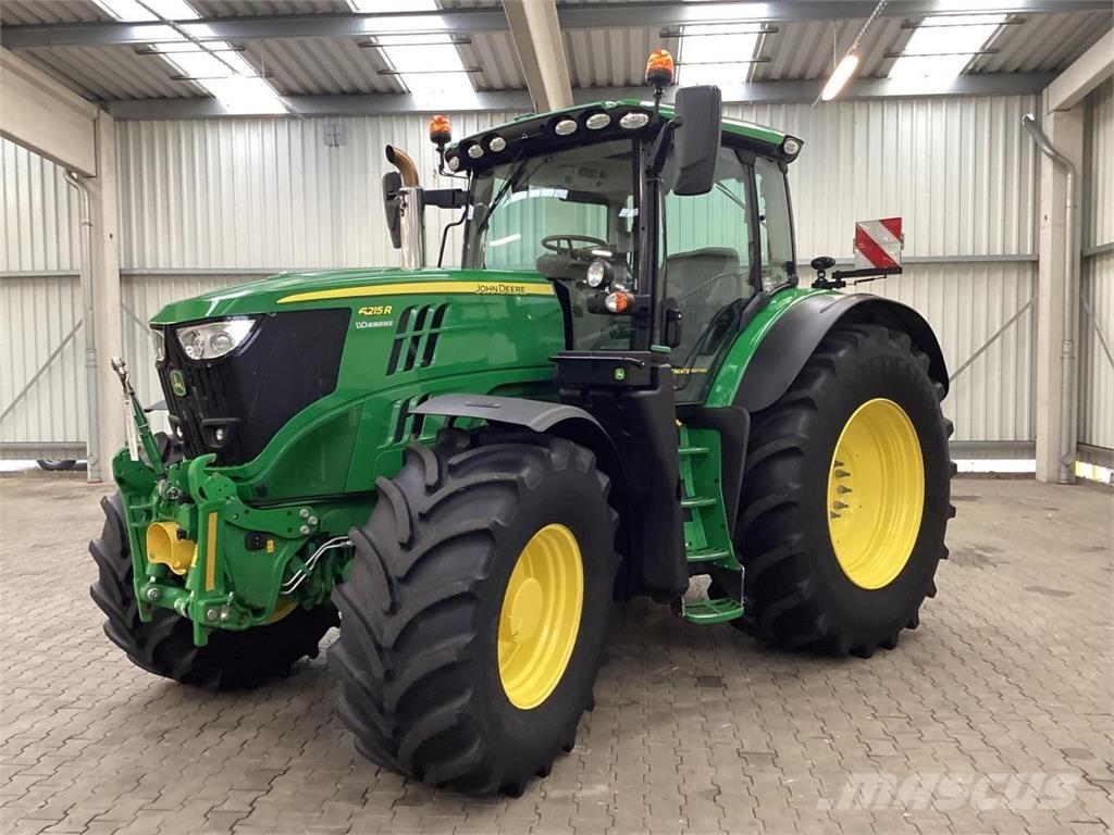 John Deere 6215R Трактори