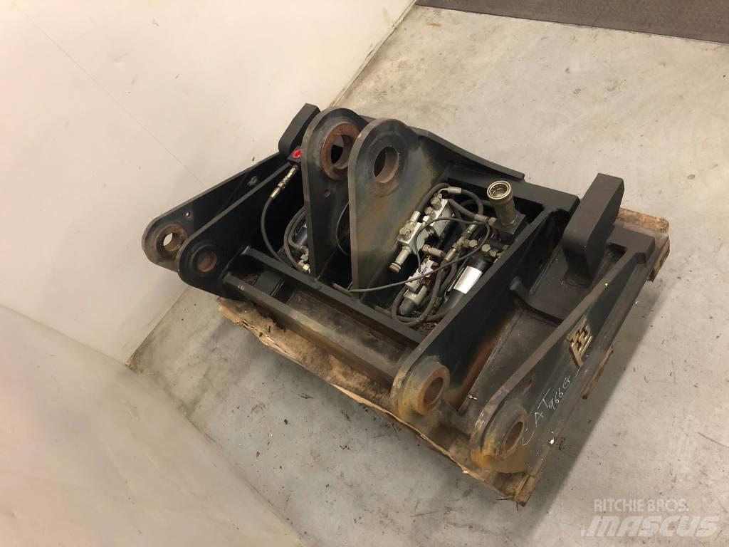 CAT 966 G Бързи съединители