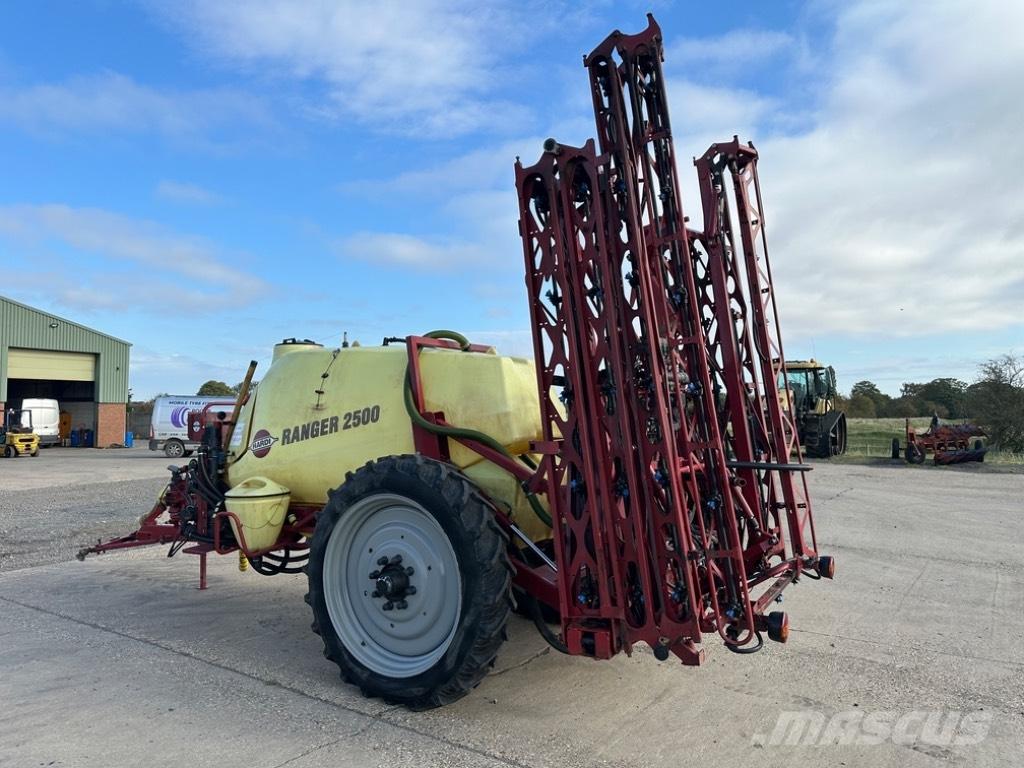 Hardi Ranger 2500 Прикачни пръскачки
