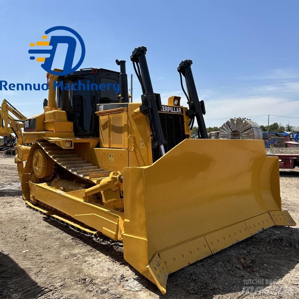 CAT D 8 R Верижни булдозери
