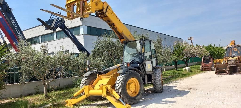 JCB 532-120 Телескопични товарачи
