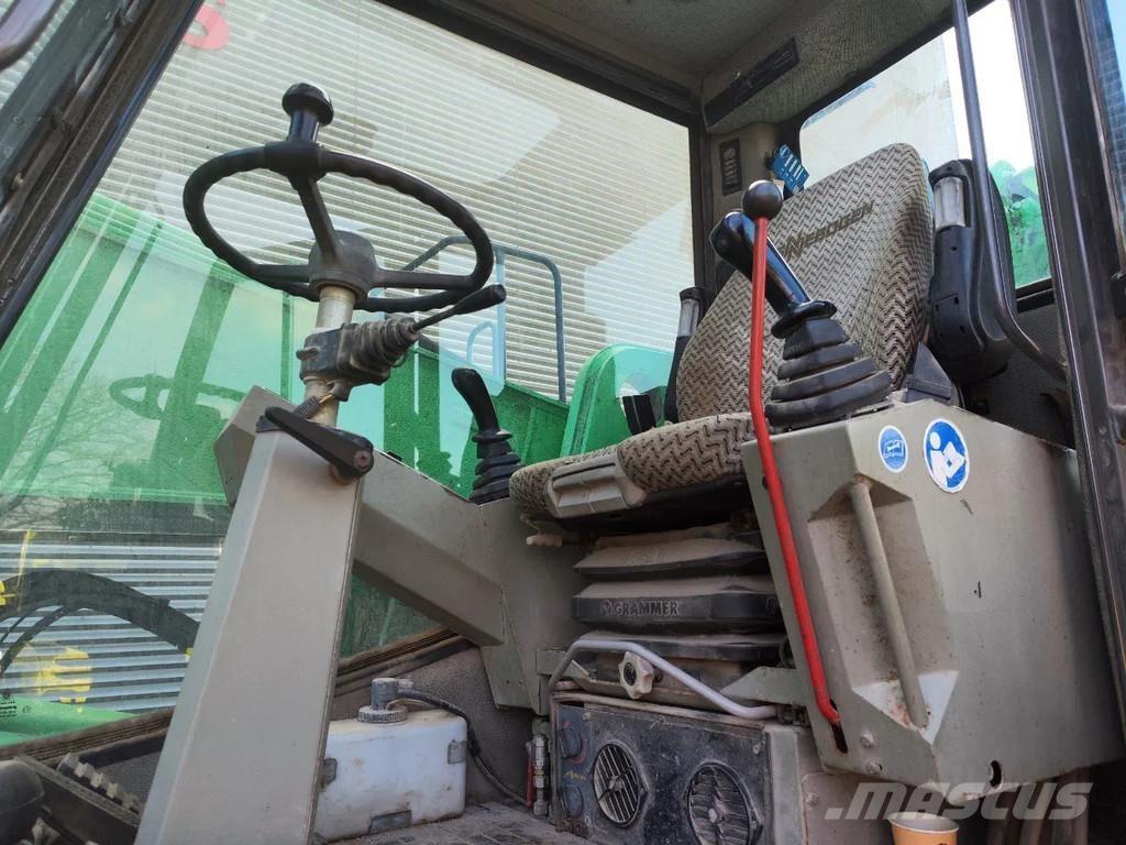 Sennebogen 835M Оператори на отпадъци/индустрия
