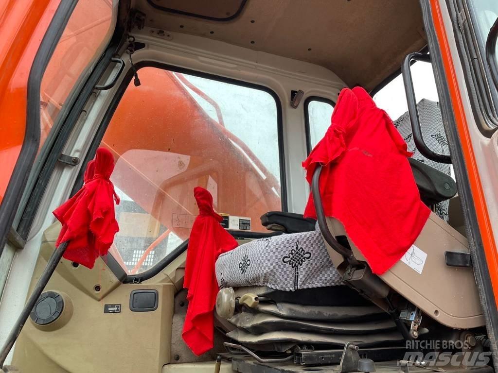 Doosan DH 220 Верижен екскаватор