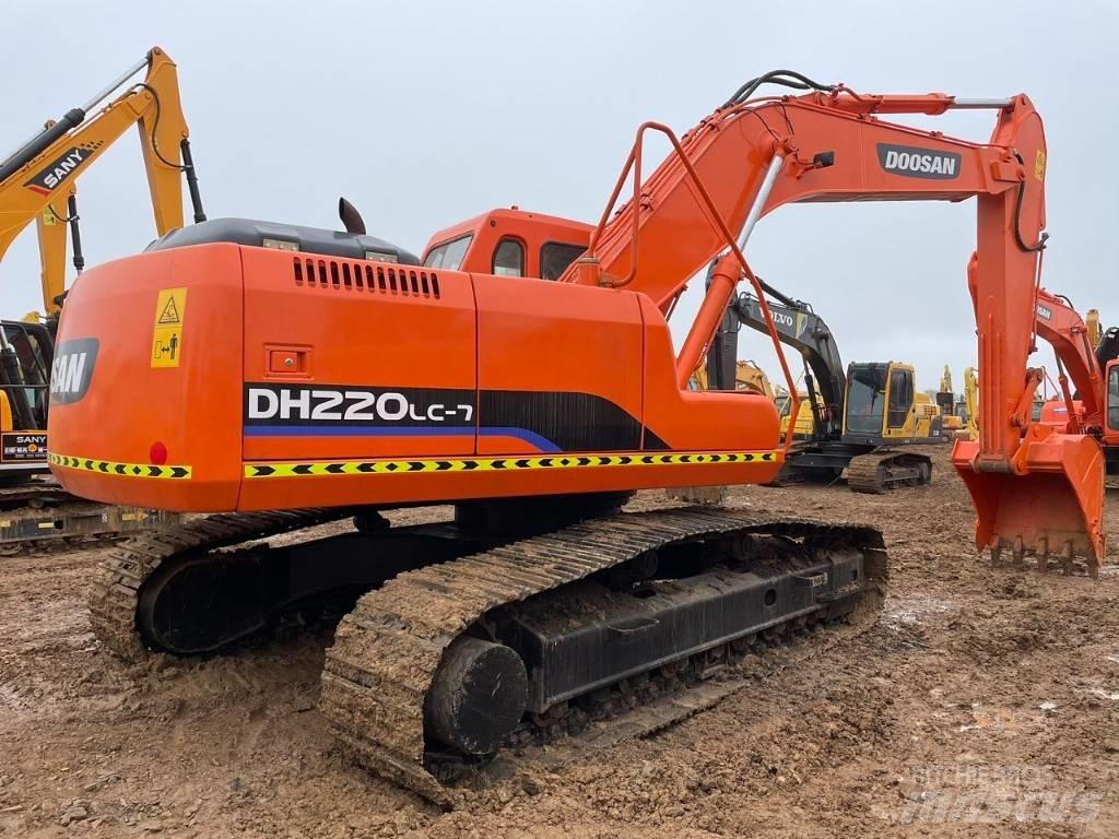 Doosan DH 220 Верижен екскаватор