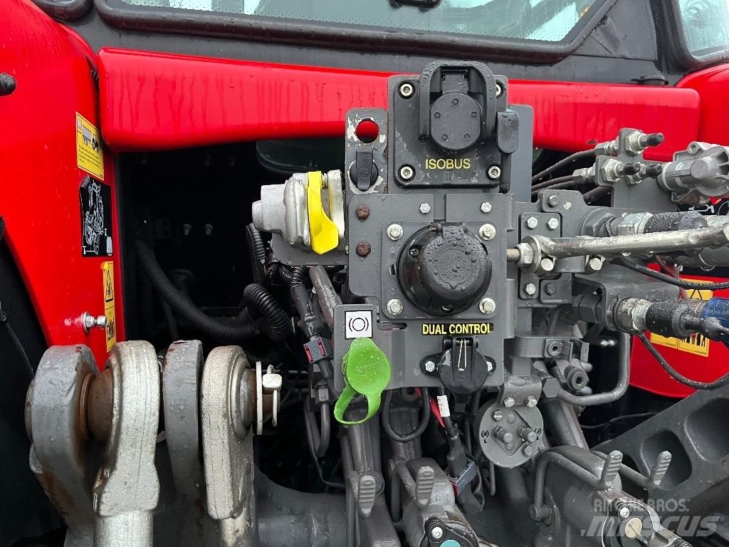 Massey Ferguson 7720 Трактори