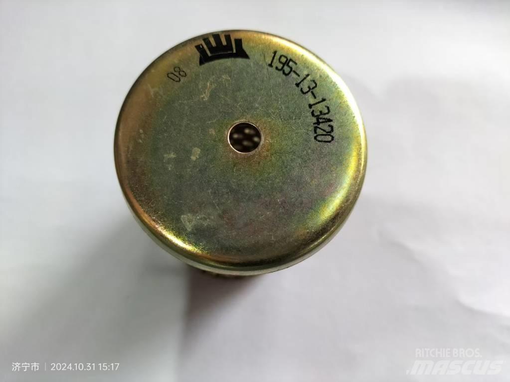 Shantui SD22 Хидравлични